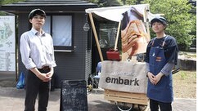 京都産業大学の学生2人、お手製屋台で走り出す ―「交流を楽しむ場に」